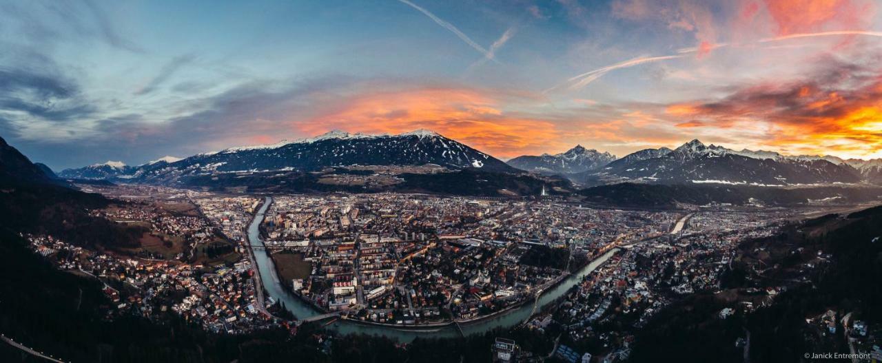 Charming, Central, Spacious Apartment Innsbruck Zewnętrze zdjęcie